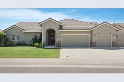 954 Stampede Trail, Galt, CA 95632 - Photo 6