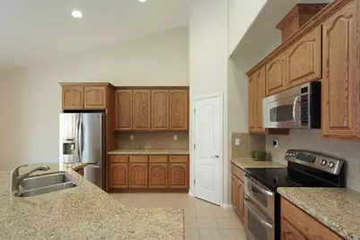 954 Stampede Trail, Galt, CA 95632 - Photo 14