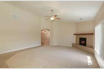 954 Stampede Trail, Galt, CA 95632 - Photo 16