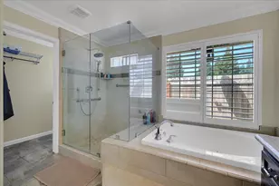 1577 Malta Dr, Yuba City, CA 95993 - Photo 10