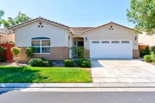 2913 Las Flores Cir, Los Banos, CA 93635 - Photo 2