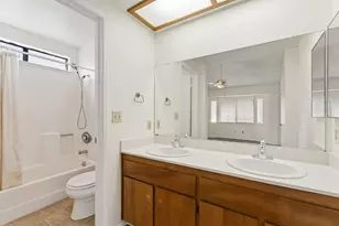 2201 Sandcastle Way, Sacramento, CA 95833 - Photo 16