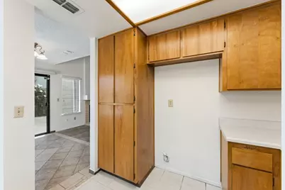 2201 Sandcastle Way, Sacramento, CA 95833 - Photo 10