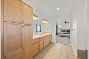 6517 Vilamoura Way, Elk Grove, CA 95757 - Photo 66