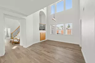 6517 Vilamoura Way, Elk Grove, CA 95757 - Photo 18