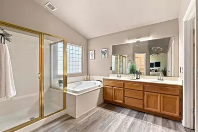 8784 Hawkesbury Court, Elk Grove, CA 95624 - Photo 28