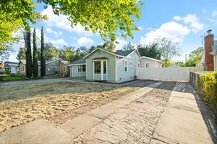 2651 Hawthorne St, Sacramento, CA 95815 - Photo 6