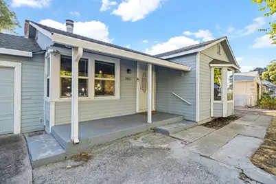 2651 Hawthorne Street, Sacramento, CA 95815 - Photo 8
