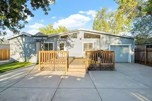 2651 Hawthorne St, Sacramento, CA 95815 - Photo 16