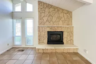 3925 Crocus Dr, Modesto, CA 95356 - Photo 6