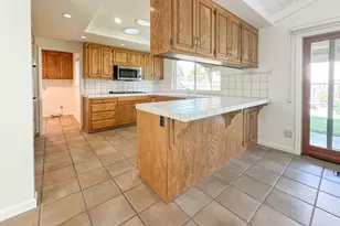 3925 Crocus Dr, Modesto, CA 95356 - Photo 8