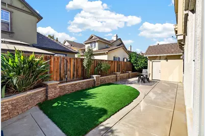246 W Recreo Way, Tracy, CA 95391 - Photo 42