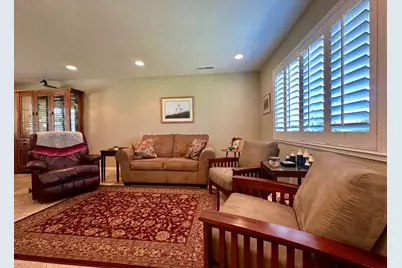 9845 Sleepy Hollow Court, Stockton, CA 95209 - Photo 14
