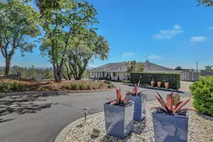 15391 Pear Valley Ln, Auburn, CA 95603 - Photo 40