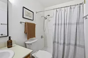 7020 Peevey Ct, Sacramento, CA 95823 - Photo 26