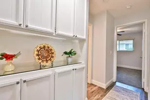 8075 La Riviera Dr, Sacramento, CA 95826 - Photo 22