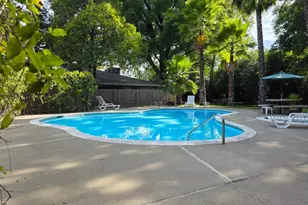 8075 La Riviera Dr, Sacramento, CA 95826 - Photo 24