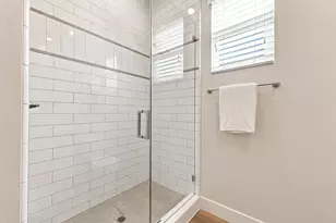 5027 Engle Rd, Carmichael, CA 95608 - Photo 24