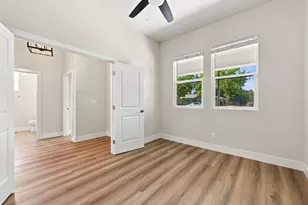 5027 Engle Rd, Carmichael, CA 95608 - Photo 28
