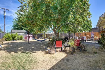 7104 Rimrock Drive, Sacramento, CA 95828 - Photo 26