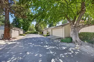 583 Leeward Way, Sacramento, CA 95831 - Photo 38