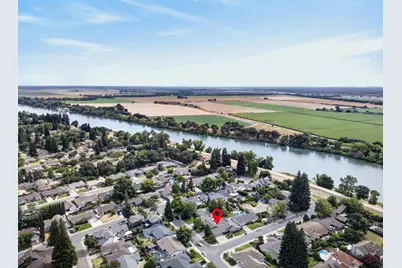 2 Dumfries Court, Sacramento, CA 95831 - Photo 96