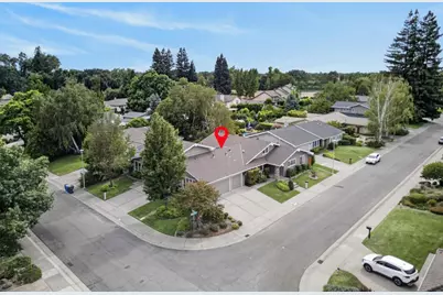 2 Dumfries Court, Sacramento, CA 95831 - Photo 64