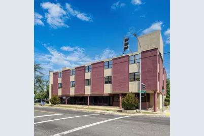 5025 J Street #208, Sacramento, CA 95819 - Photo 4