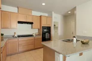 1395 Chestnut Hill Dr, Manteca, CA 95336 - Photo 14