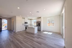 5860 Placer Dr, Tracy, CA 95377 - Photo 6