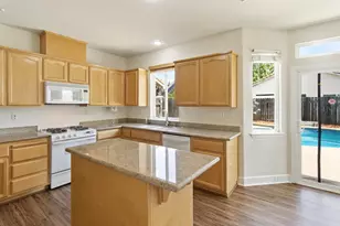 805 Atwell Cir, Woodland, CA 95776 - Photo 8