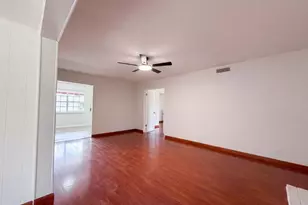 1801 60th Ave, Sacramento, CA 95822 - Photo 16