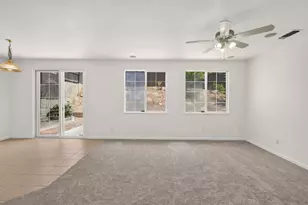 212 Coastal Ln, Waterford, CA 95386 - Photo 22