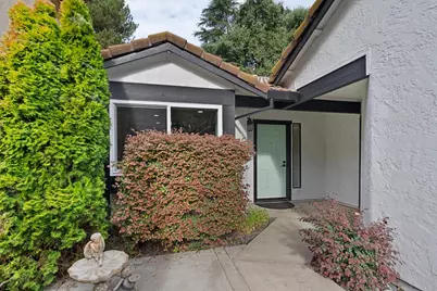 7815 Shimmer River Lane, Citrus Heights, CA 95610 - Photo 4
