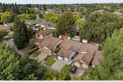 7815 Shimmer River Lane, Citrus Heights, CA 95610 - Photo 38
