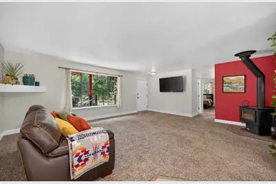 5807 Joni Court, Pollock Pines, CA 95726 - Photo 8
