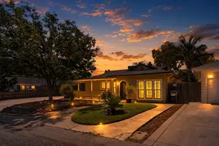 2101 Madera Rd, Sacramento, CA 95825 - Photo 2