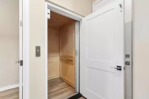 110 Fonseca St, Sacramento, CA 95816 - Photo 16