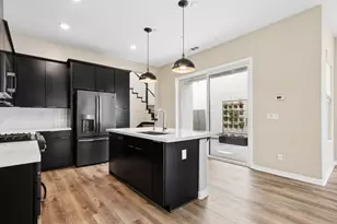 110 Fonseca St, Sacramento, CA 95816 - Photo 12