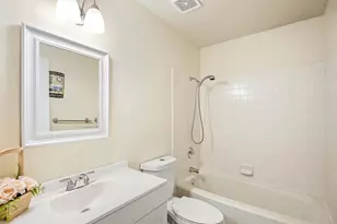 8499 Dartford Dr, Sacramento, CA 95823 - Photo 26