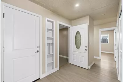 7653 Skiros Way, Sacramento, CA 95823 - Photo 6
