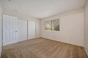 8287 Newfield Cir, Sacramento, CA 95828 - Photo 24