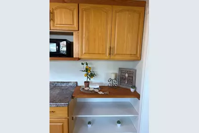 1049 104th Avenue, Oakland, CA 95355 - Photo 28