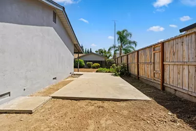 1924 Kendall Avenue, Modesto, CA 95355 - Photo 22