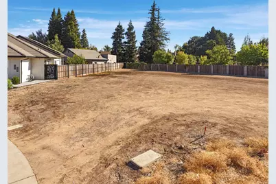 2339 Interlaken Court, Lodi, CA 95242 - Photo 2
