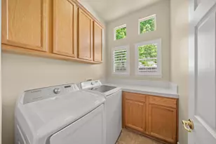6384 Park Village St, Sacramento, CA 95822 - Photo 30