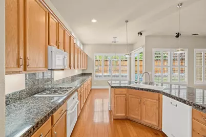 6384 Park Village Street, Sacramento, CA 95822 - Photo 16