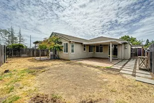 12428 Pawcatuck Way, Rancho Cordova, CA 95742 - Photo 32