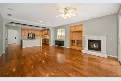 12428 Pawcatuck Way, Rancho Cordova, CA 95742 - Photo 16