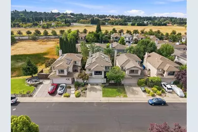2810 Isle Street, Rocklin, CA 95765 - Photo 32